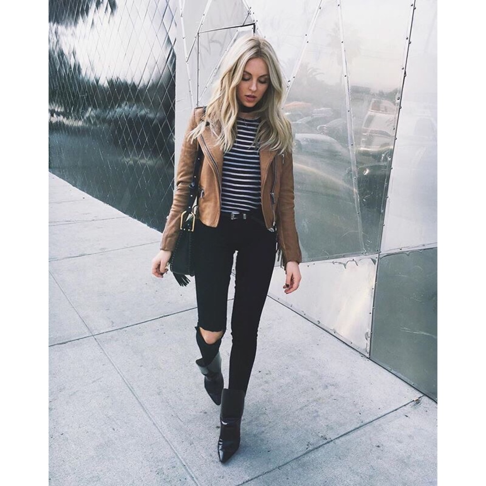 Three Item Outfit - image 5